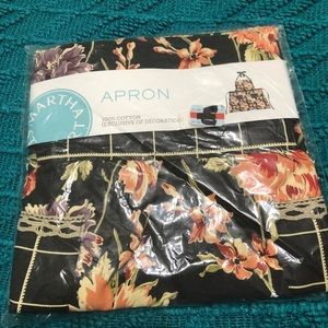 Martha Stewart Apron Dark Ground Floral
